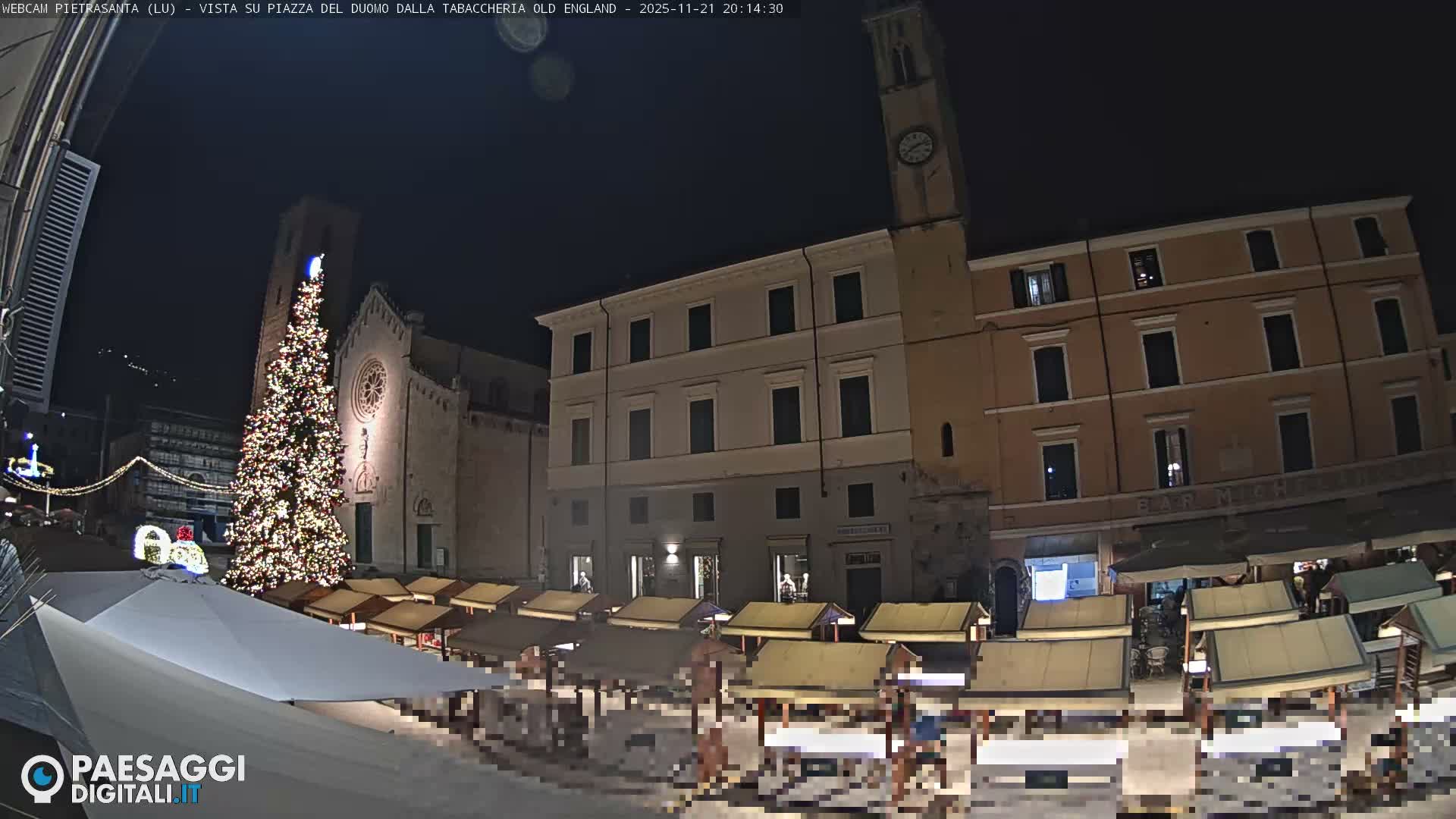 Pietrasanta Piazza del Duomo (Dome's Square) Live Cam - Lucca, Tuscany, Italy