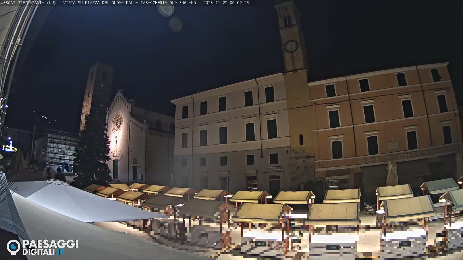 Pietrasanta Piazza del Duomo (Dome's Square) Live Cam - Lucca, Tuscany, Italy