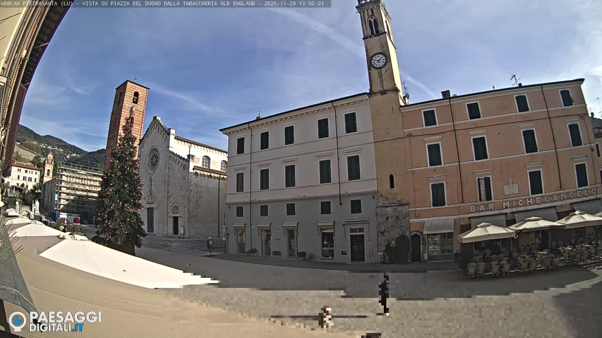 Pietrasanta Piazza del Duomo (Dome's Square) Live Cam - Lucca, Tuscany, Italy