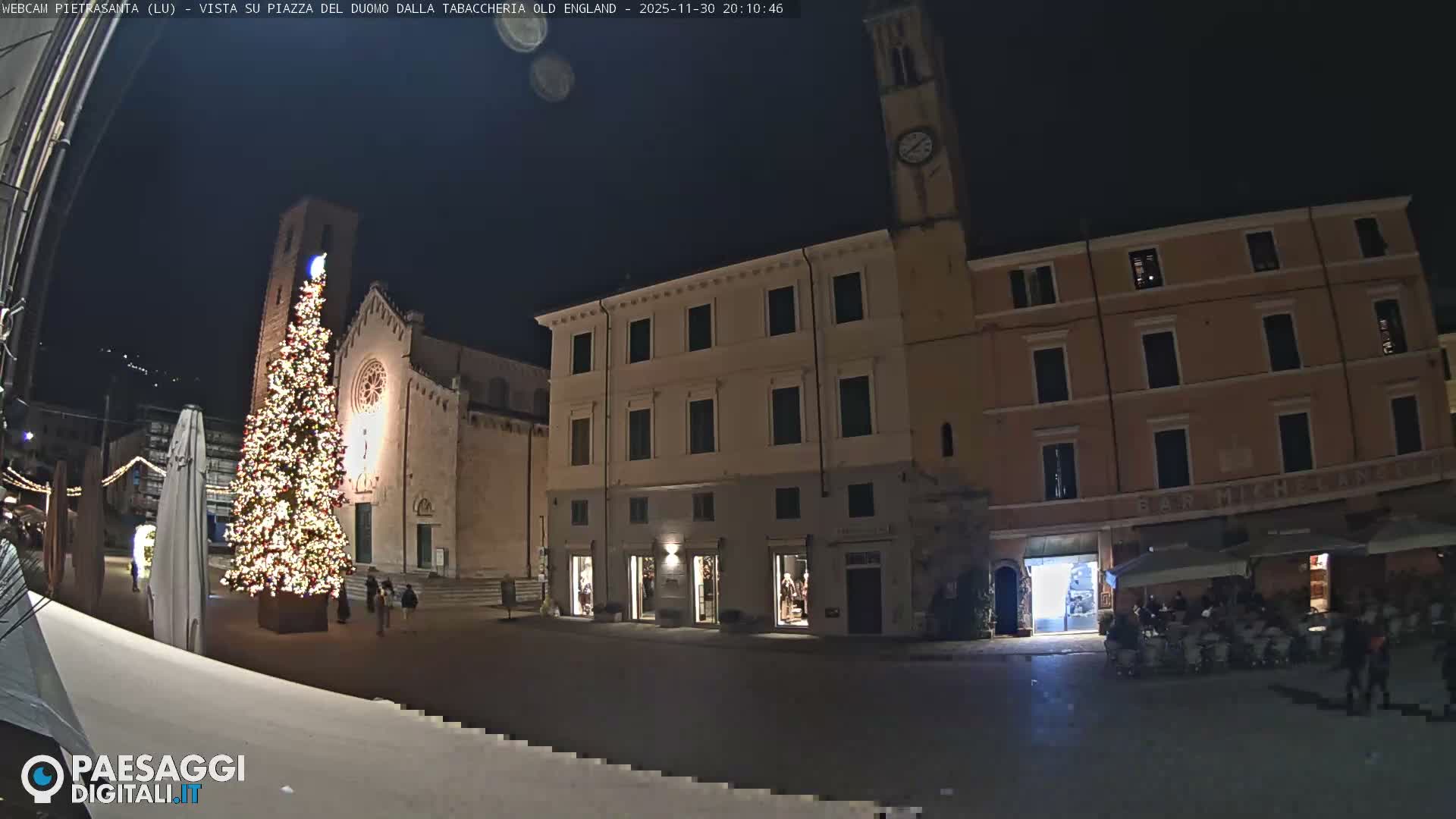 Pietrasanta Piazza del Duomo (Dome's Square) Live Cam - Lucca, Tuscany, Italy