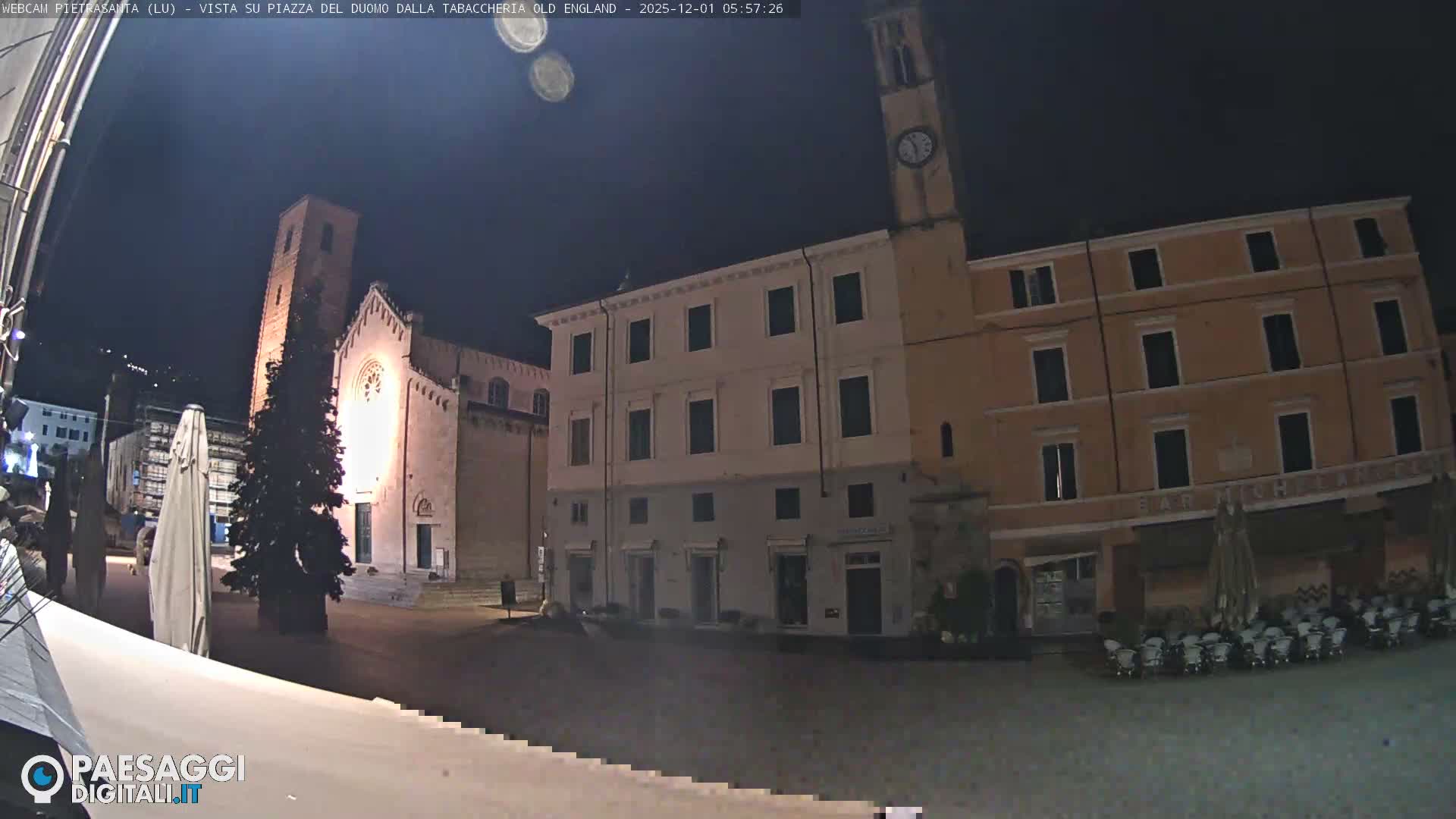 Pietrasanta Piazza del Duomo (Dome's Square) Live Cam - Lucca, Tuscany, Italy