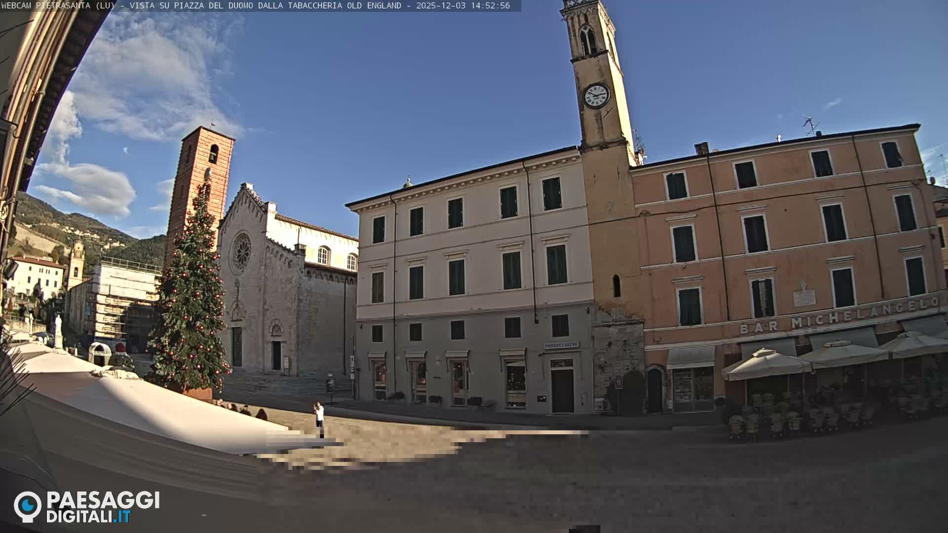 Pietrasanta Piazza del Duomo (Dome's Square) Live Cam - Lucca, Tuscany, Italy