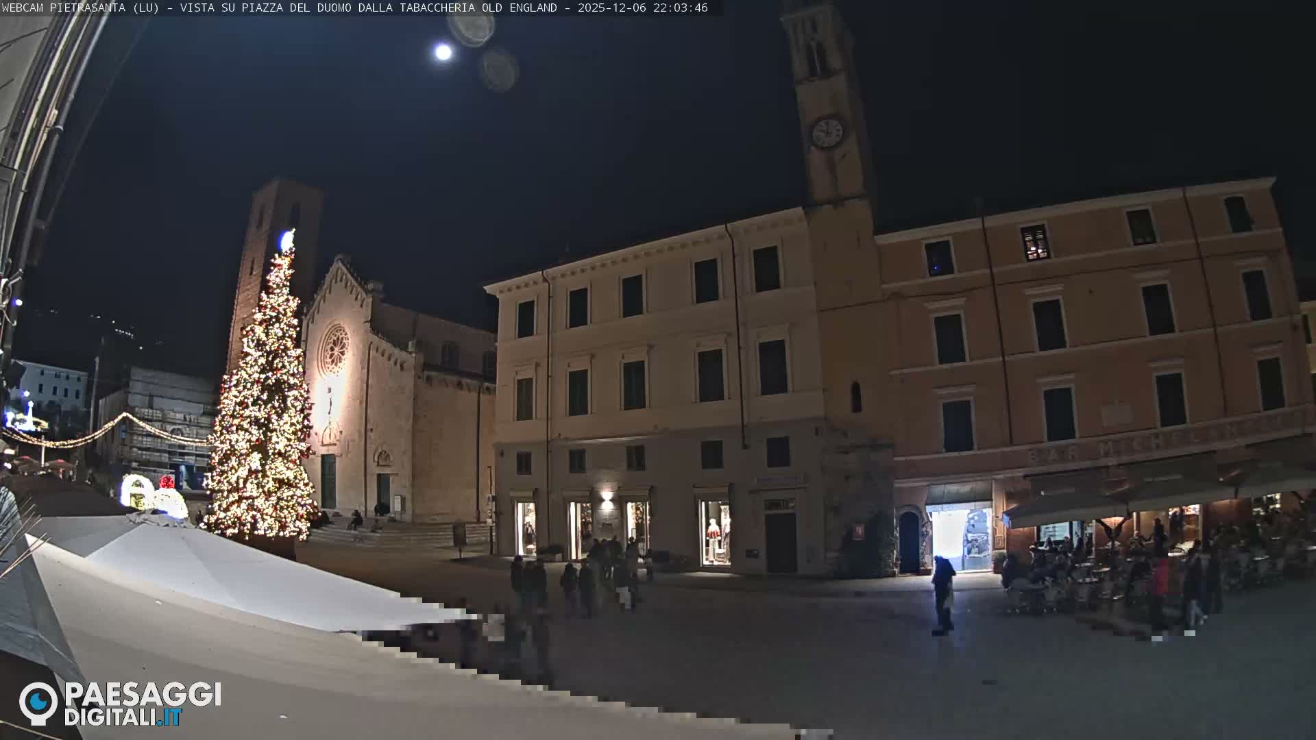 Pietrasanta Piazza del Duomo (Dome's Square) Live Cam - Lucca, Tuscany, Italy