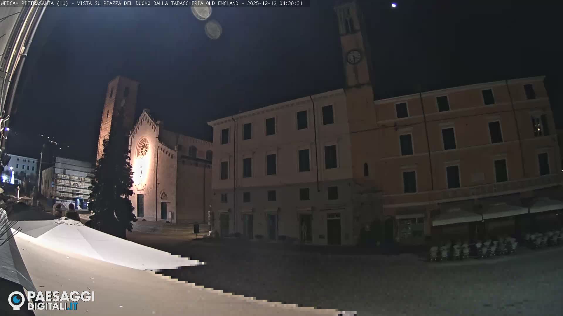 Pietrasanta Piazza del Duomo (Dome's Square) Live Cam - Lucca, Tuscany, Italy