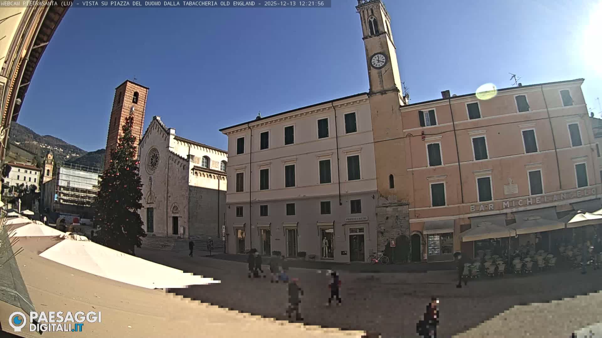 Pietrasanta Piazza del Duomo (Dome's Square) Live Cam - Lucca, Tuscany, Italy