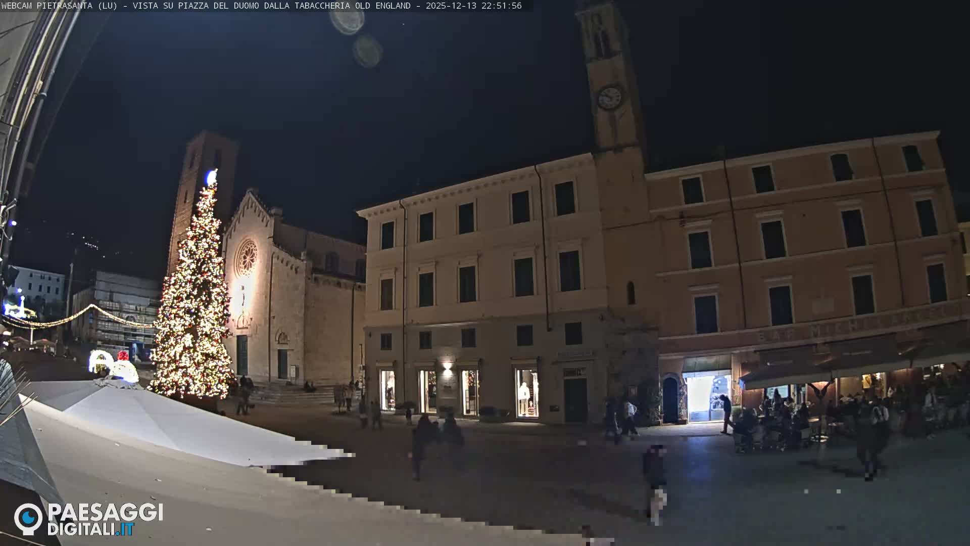 Pietrasanta Piazza del Duomo (Dome's Square) Live Cam - Lucca, Tuscany, Italy