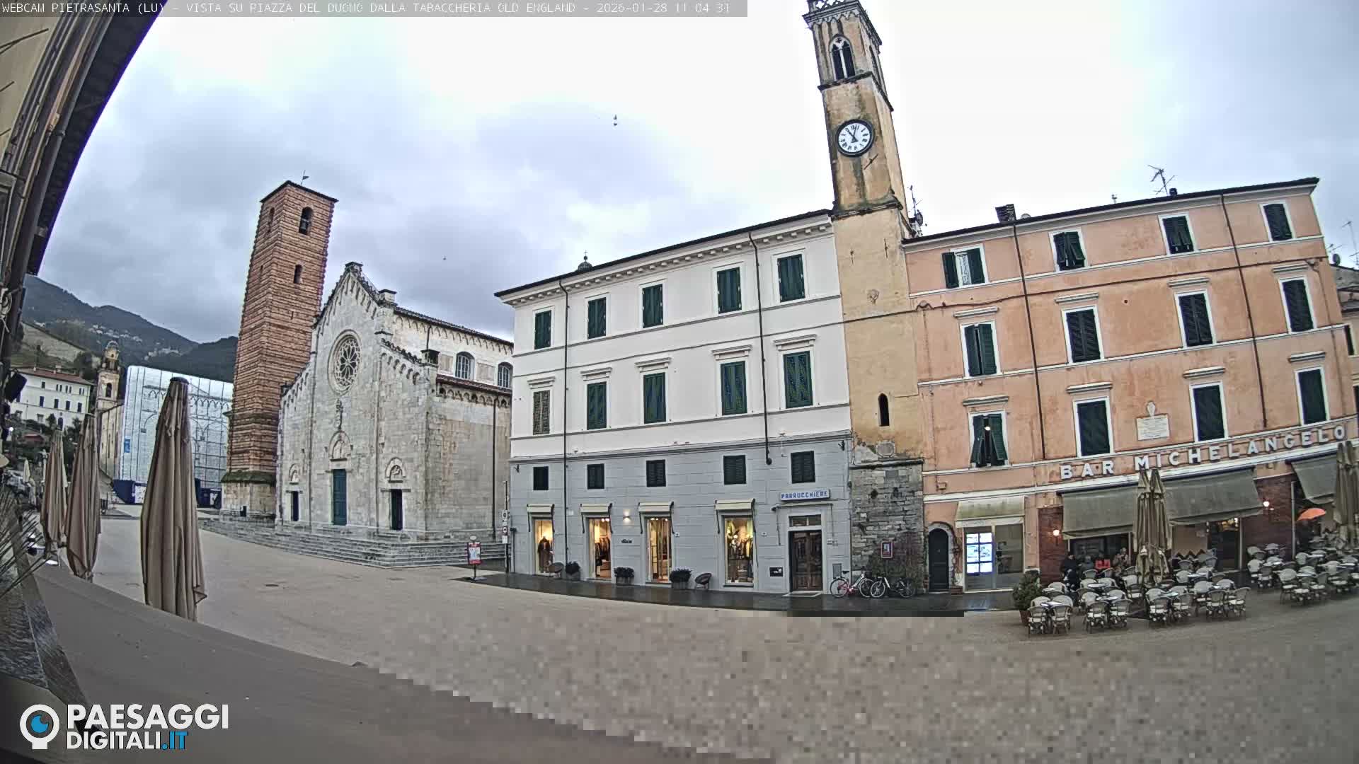 Pietrasanta Piazza del Duomo (Dome's Square) Live Cam - Lucca, Tuscany, Italy