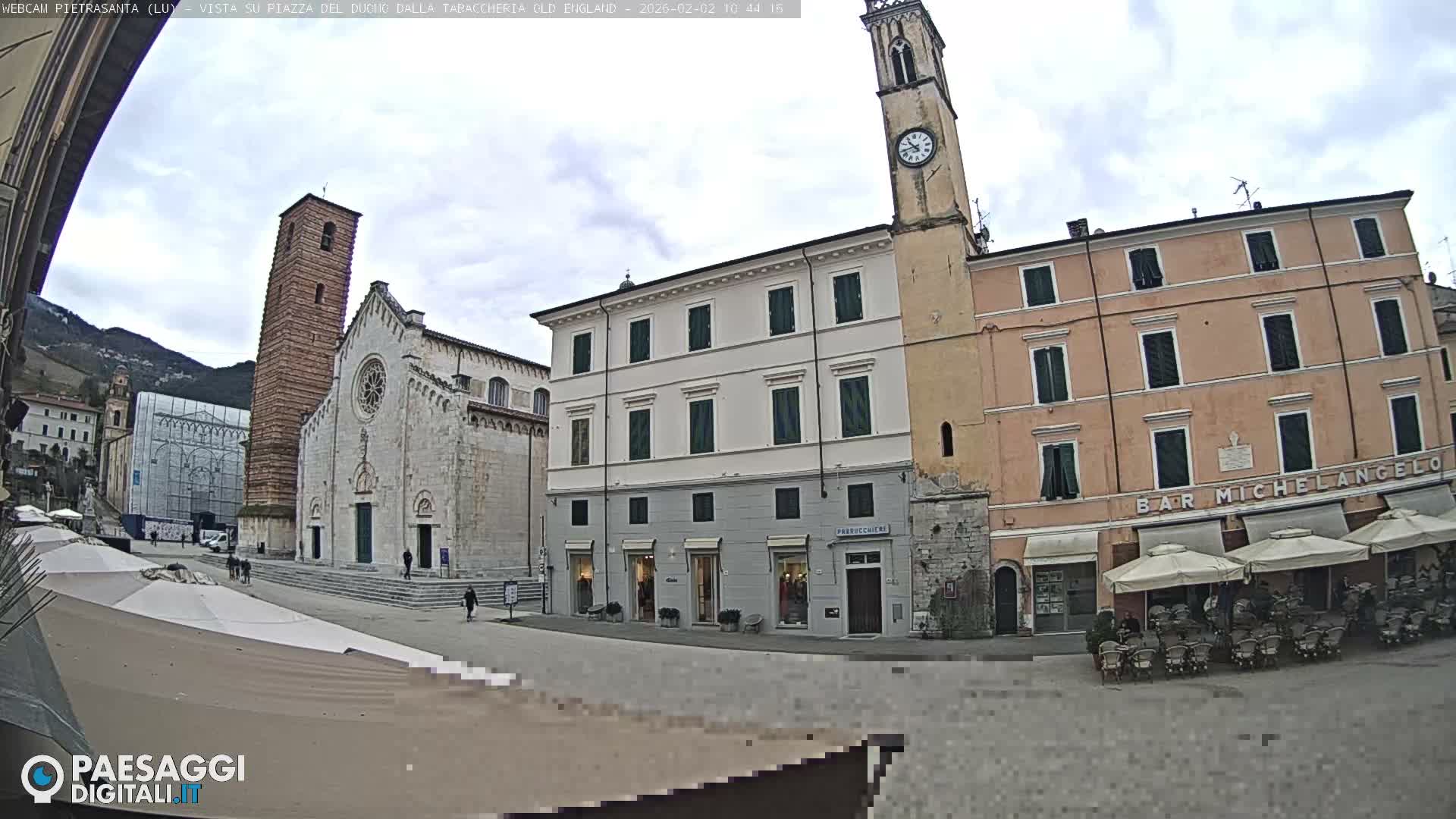 Pietrasanta Piazza del Duomo (Dome's Square) Live Cam - Lucca, Tuscany, Italy