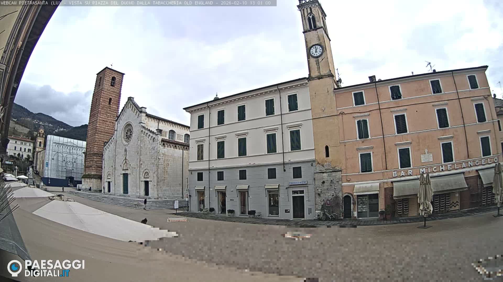Pietrasanta Piazza del Duomo (Dome's Square) Live Cam - Lucca, Tuscany, Italy
