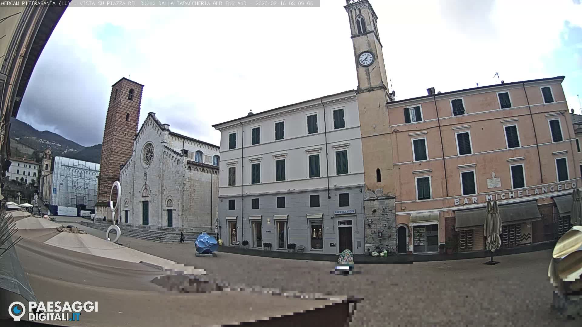 Pietrasanta Piazza del Duomo (Dome's Square) Live Cam - Lucca, Tuscany, Italy