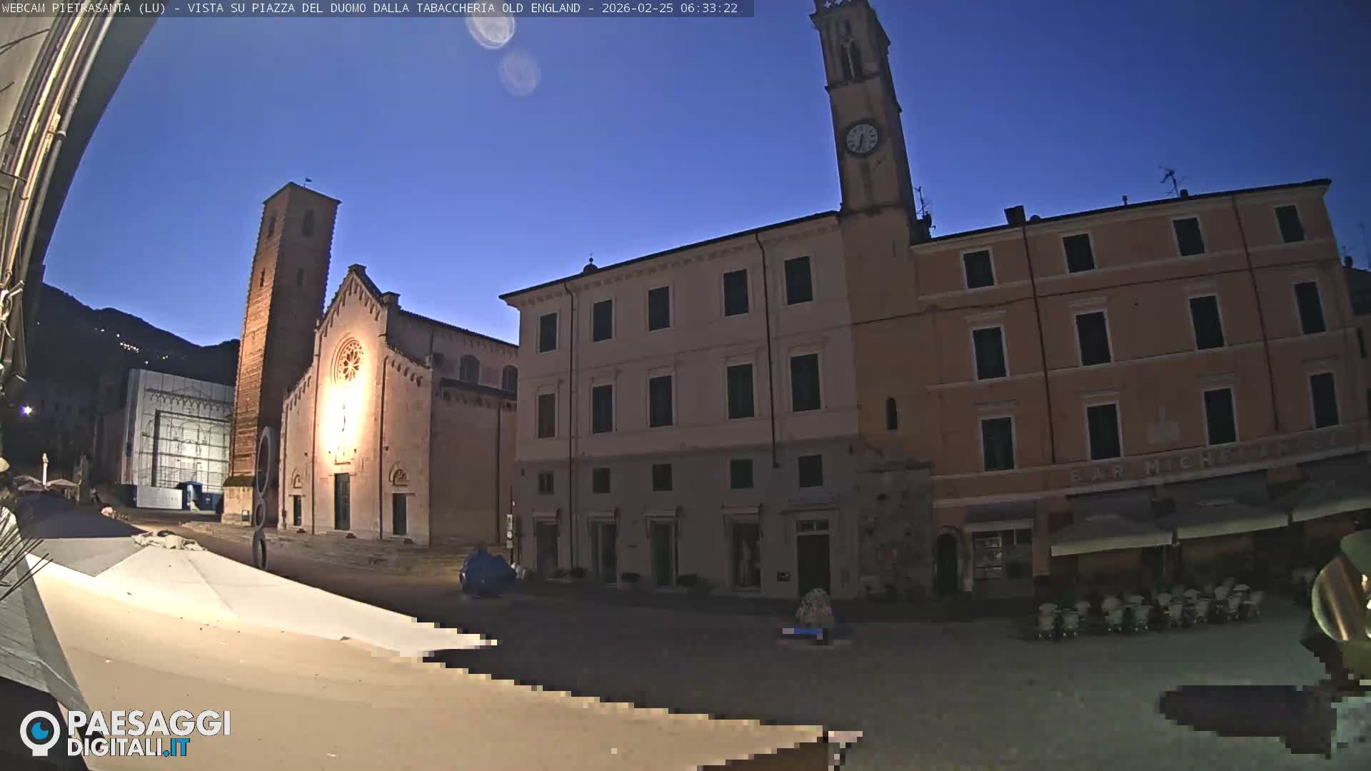 Pietrasanta Piazza del Duomo (Dome's Square) Live Cam - Lucca, Tuscany, Italy