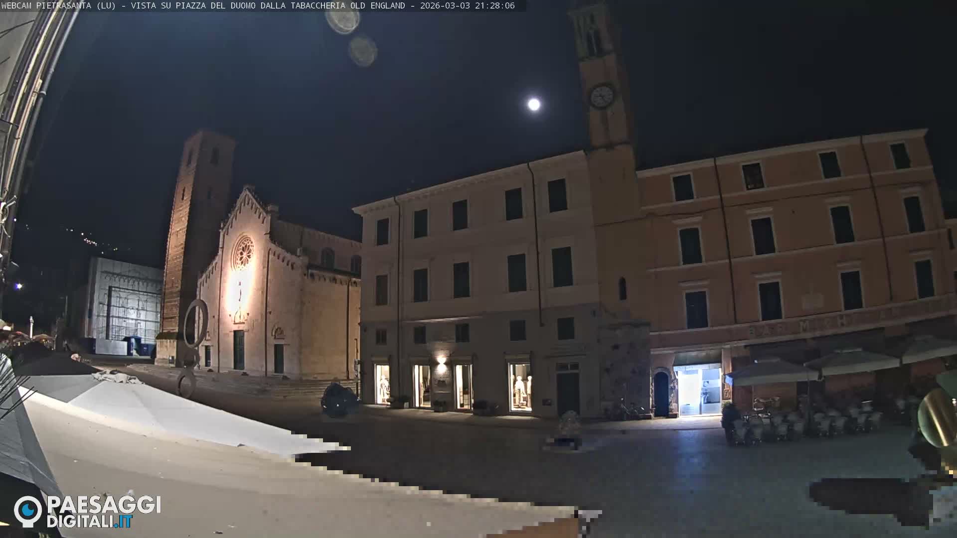 Pietrasanta Piazza del Duomo (Dome's Square) Live Cam - Lucca, Tuscany, Italy