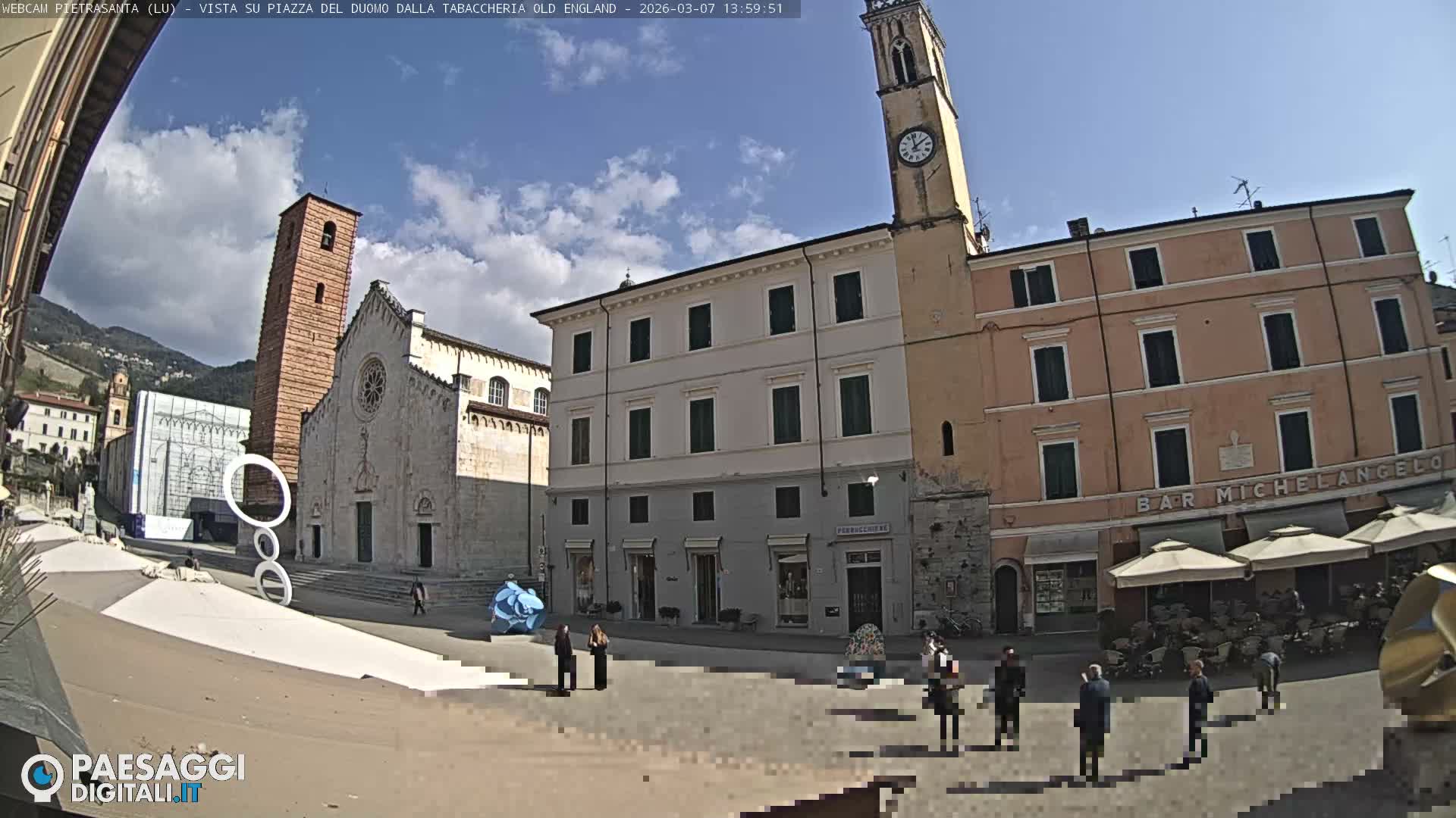 Pietrasanta Piazza del Duomo (Dome's Square) Live Cam - Lucca, Tuscany, Italy
