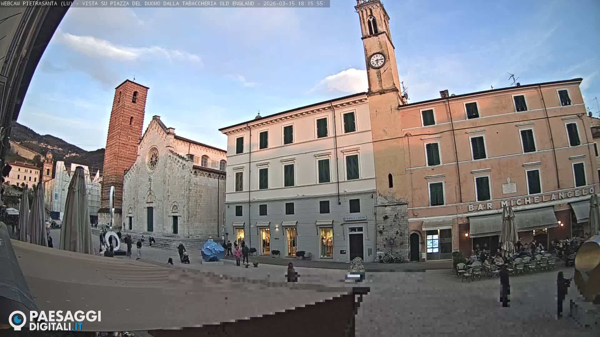 Pietrasanta Piazza del Duomo (Dome's Square) Live Cam - Lucca, Tuscany, Italy
