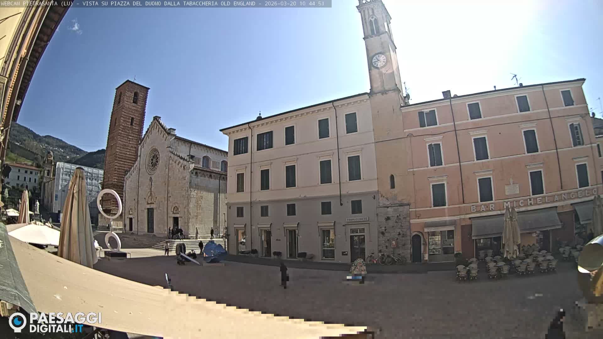 Pietrasanta Piazza del Duomo (Dome's Square) Live Cam - Lucca, Tuscany, Italy