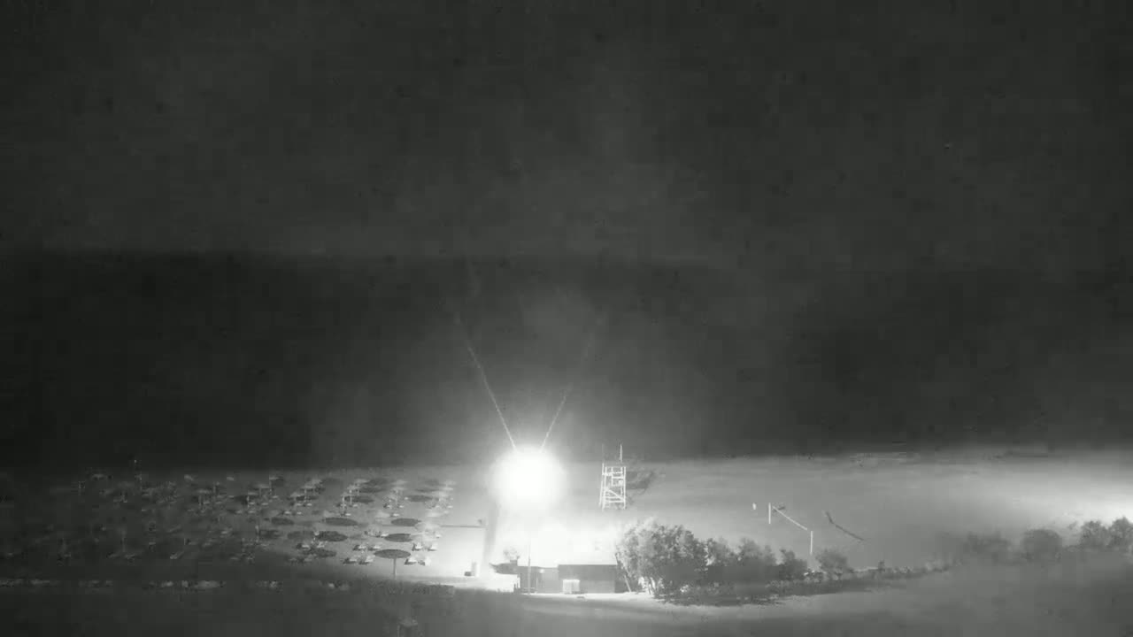 Rhodes, Paralia Faliraki Beach Northeast End Live Cam - Ammoudes, Rhodes (Ródos), Dodacanese,  South Aegean (Periféreia Notíou Aigaíou), Greece