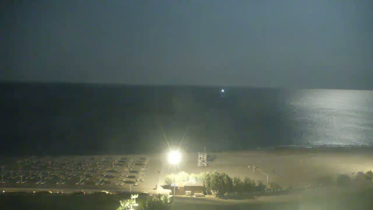 Rhodes, Paralia Faliraki Beach Northeast End Live Cam - Ammoudes, Rhodes (Ródos), Dodacanese,  South Aegean (Periféreia Notíou Aigaíou), Greece