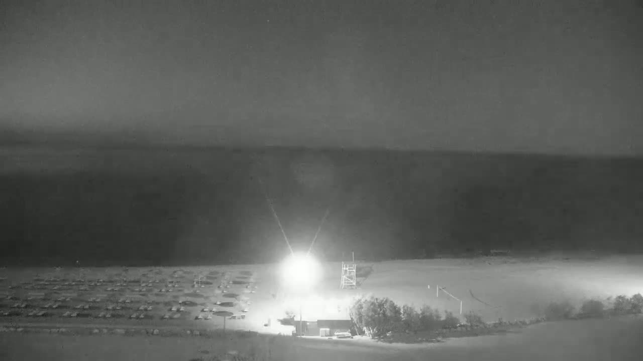 Rhodes, Paralia Faliraki Beach Northeast End Live Cam - Ammoudes, Rhodes (Ródos), Dodacanese,  South Aegean (Periféreia Notíou Aigaíou), Greece