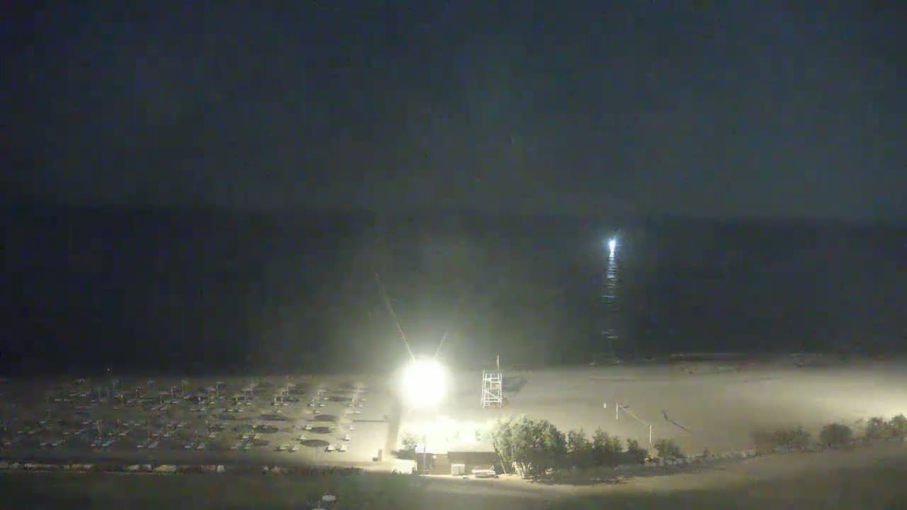Rhodes, Paralia Faliraki Beach Northeast End Live Cam - Ammoudes, Rhodes (Ródos), Dodacanese,  South Aegean (Periféreia Notíou Aigaíou), Greece