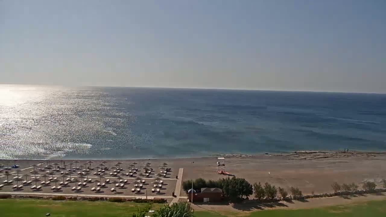 Rhodes, Paralia Faliraki Beach Northeast End Live Cam - Ammoudes, Rhodes (Ródos), Dodacanese,  South Aegean (Periféreia Notíou Aigaíou), Greece