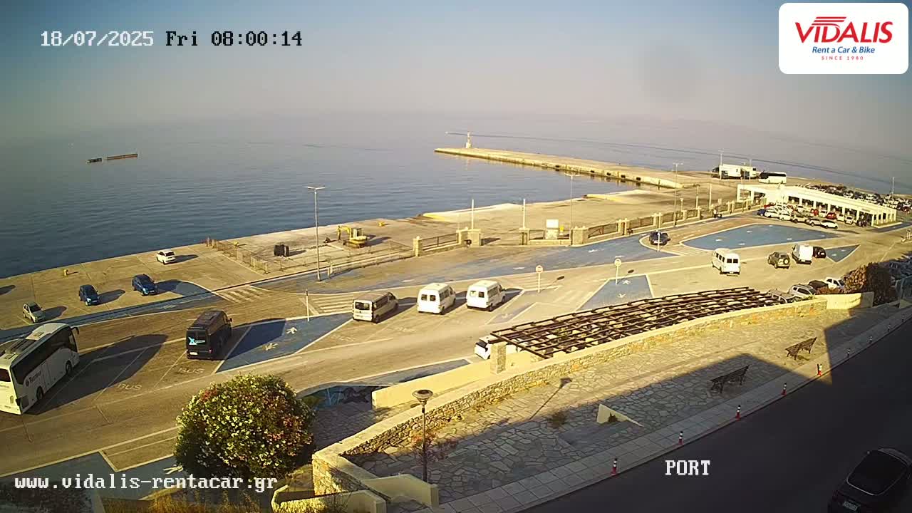 Tinos Port Live Cam - Tinos, Cyclades, South Aegean (Periféreia Notíou Aigaíou), Greece