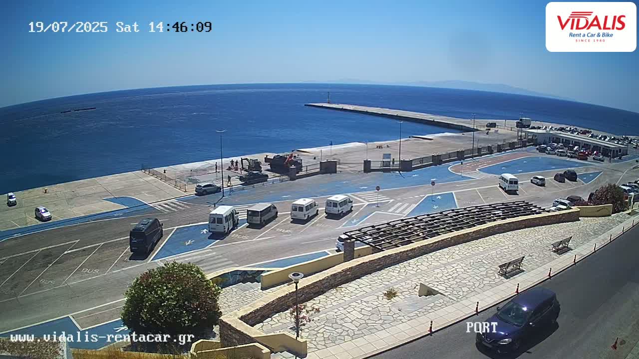 Tinos Port Live Cam - Tinos, Cyclades, South Aegean (Periféreia Notíou Aigaíou), Greece