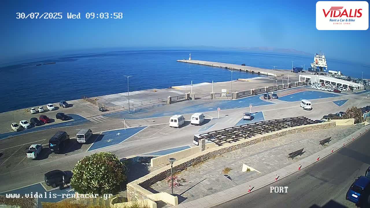 Tinos Port Live Cam - Tinos, Cyclades, South Aegean (Periféreia Notíou Aigaíou), Greece