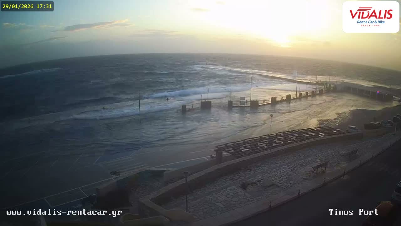 Tinos Port Live Cam - Tinos, Cyclades, South Aegean (Periféreia Notíou Aigaíou), Greece