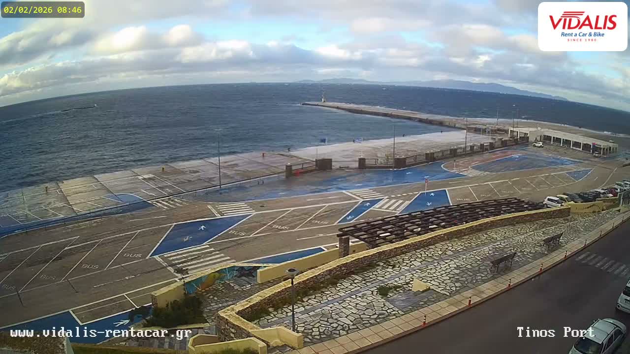 Tinos Port Live Cam - Tinos, Cyclades, South Aegean (Periféreia Notíou Aigaíou), Greece