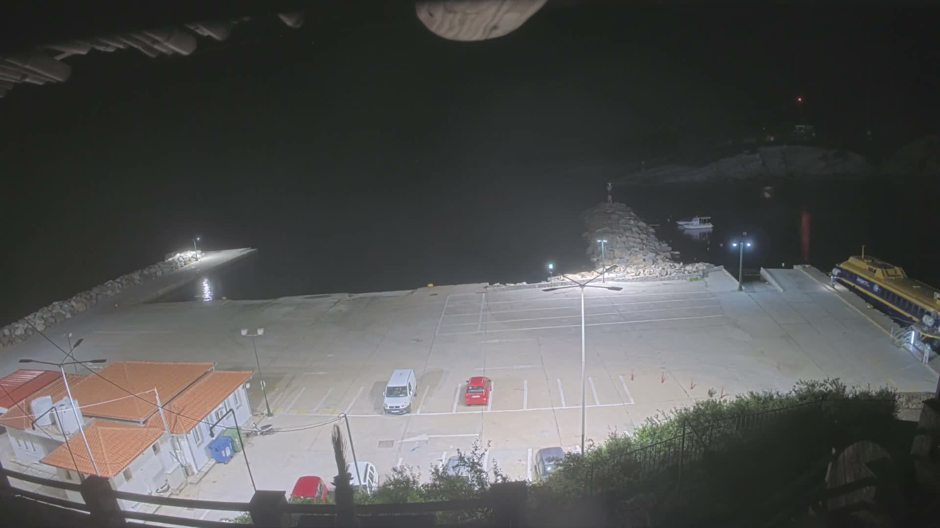 Patitiri, Alonnisos Commercial Port Live Cam - Pattiri, Alonnisos, Sporades, Thessaly & Central Greece (Thessalía), Greece