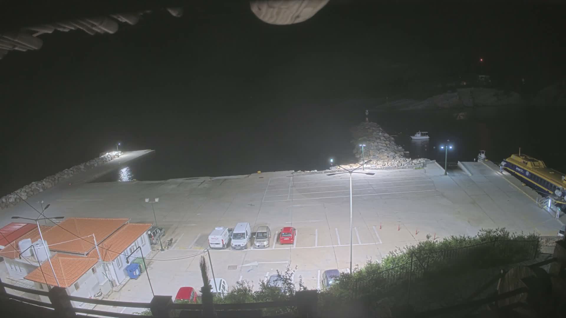 Patitiri, Alonnisos Commercial Port Live Cam - Pattiri, Alonnisos, Sporades, Thessaly & Central Greece (Thessalía), Greece