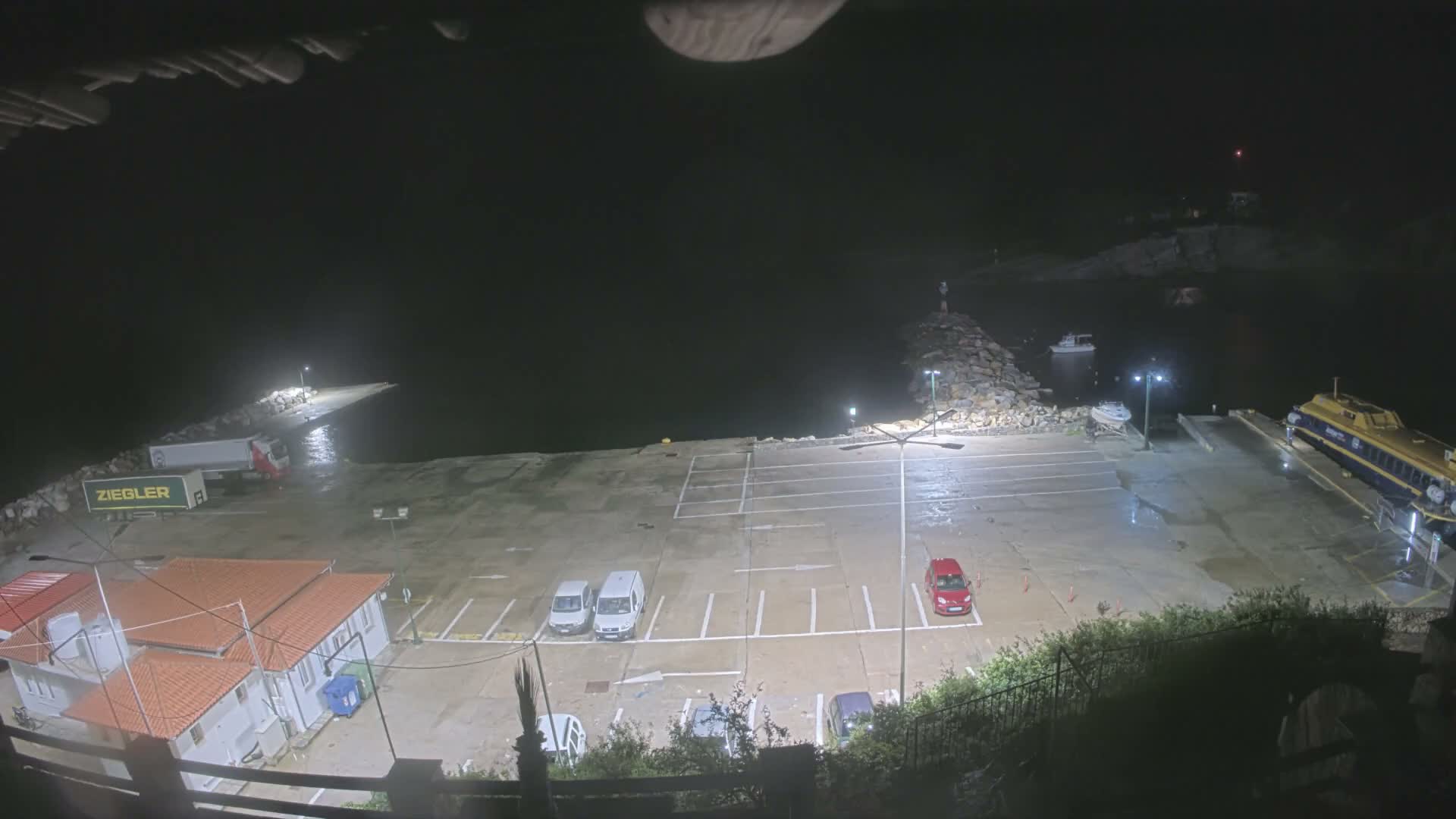 Patitiri, Alonnisos Commercial Port Live Cam - Pattiri, Alonnisos, Sporades, Thessaly & Central Greece (Thessalía), Greece