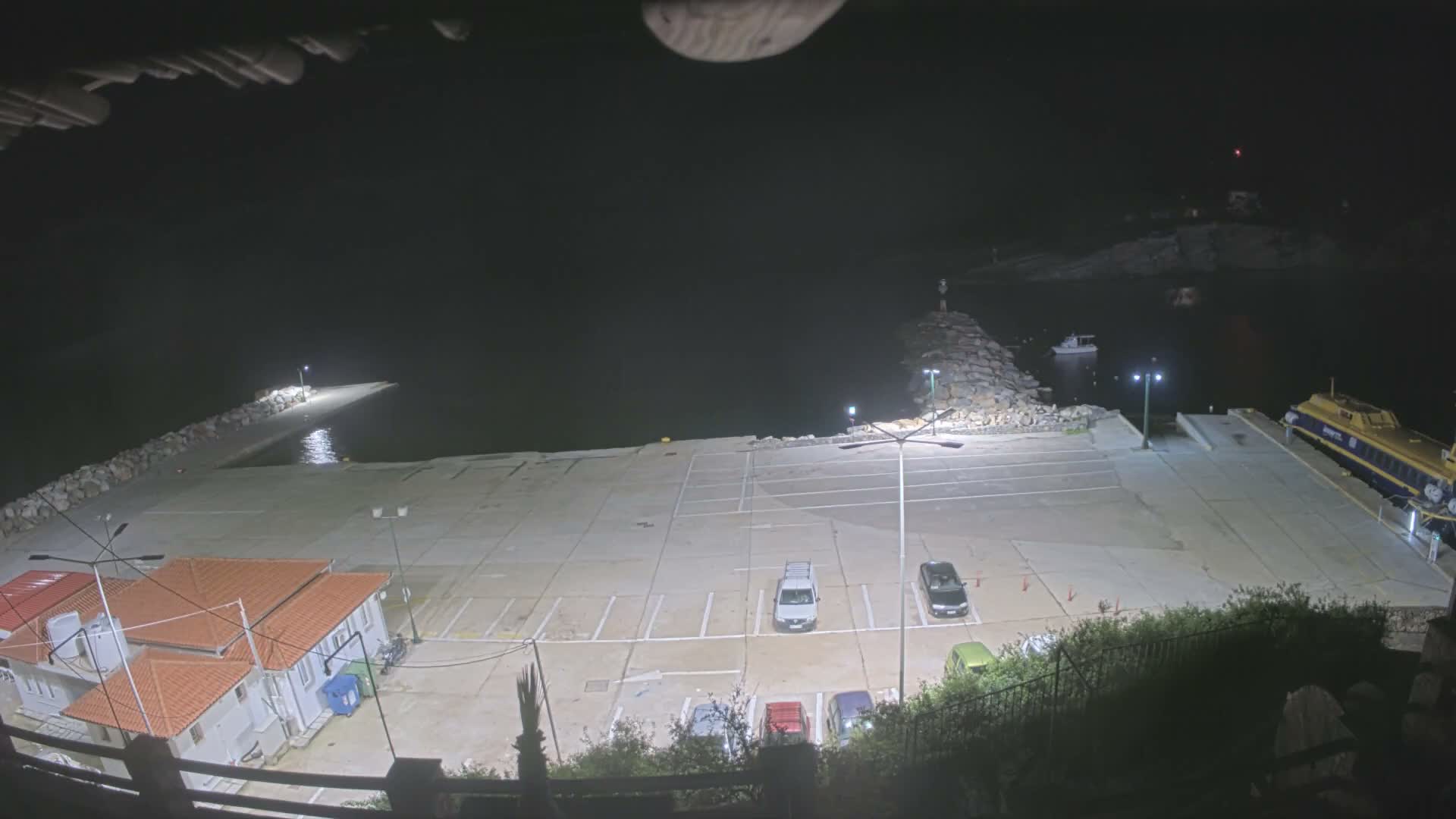 Patitiri, Alonnisos Commercial Port Live Cam - Pattiri, Alonnisos, Sporades, Thessaly & Central Greece (Thessalía), Greece