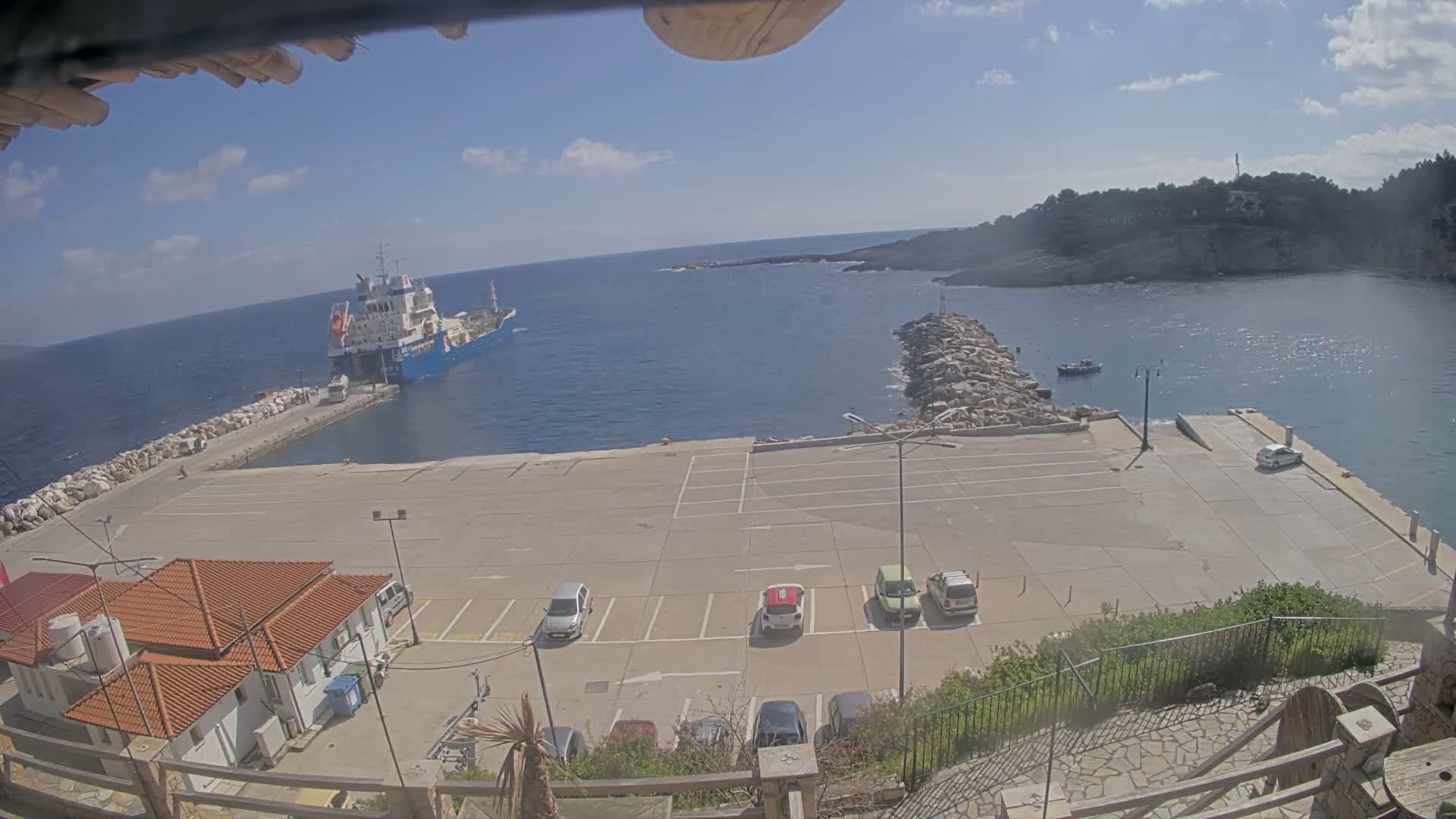 Patitiri, Alonnisos Commercial Port Live Cam - Pattiri, Alonnisos, Sporades, Thessaly & Central Greece (Thessalía), Greece