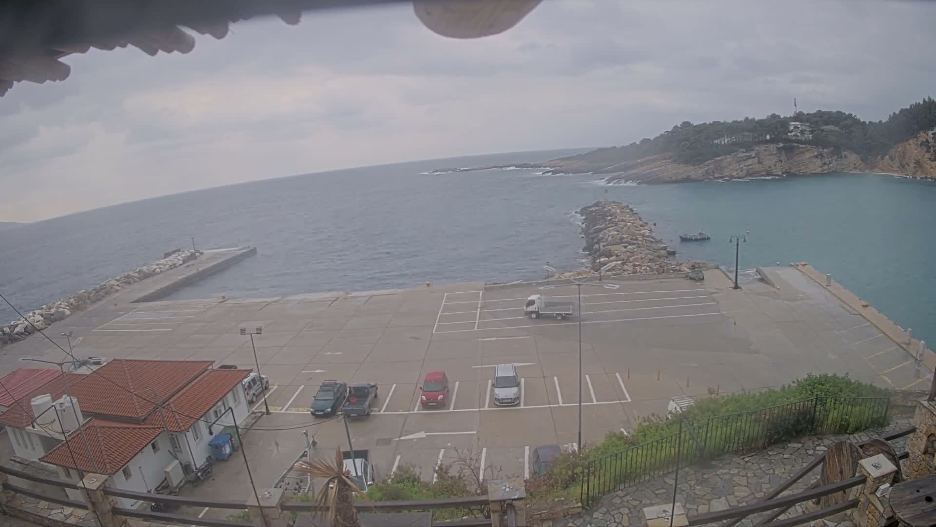 Patitiri, Alonnisos Commercial Port Live Cam - Pattiri, Alonnisos, Sporades, Thessaly & Central Greece (Thessalía), Greece