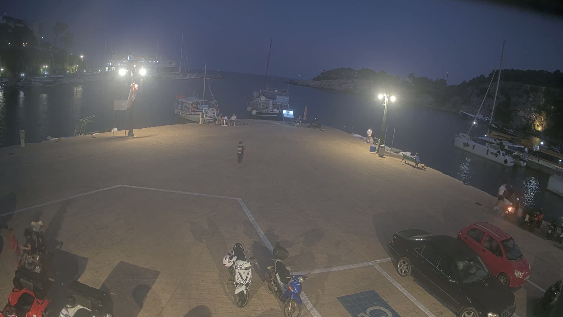 Patitiri, Alonnisos Marine Live Cam - Pattiri, Alonnisos, Sporades, Thessaly & Central Greece (Thessalía), Greece
