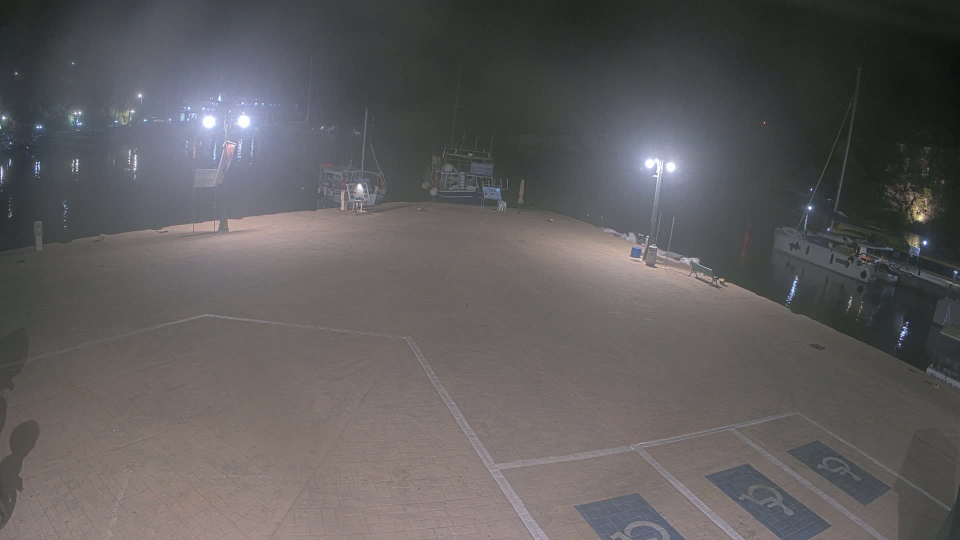 Patitiri, Alonnisos Marine Live Cam - Pattiri, Alonnisos, Sporades, Thessaly & Central Greece (Thessalía), Greece