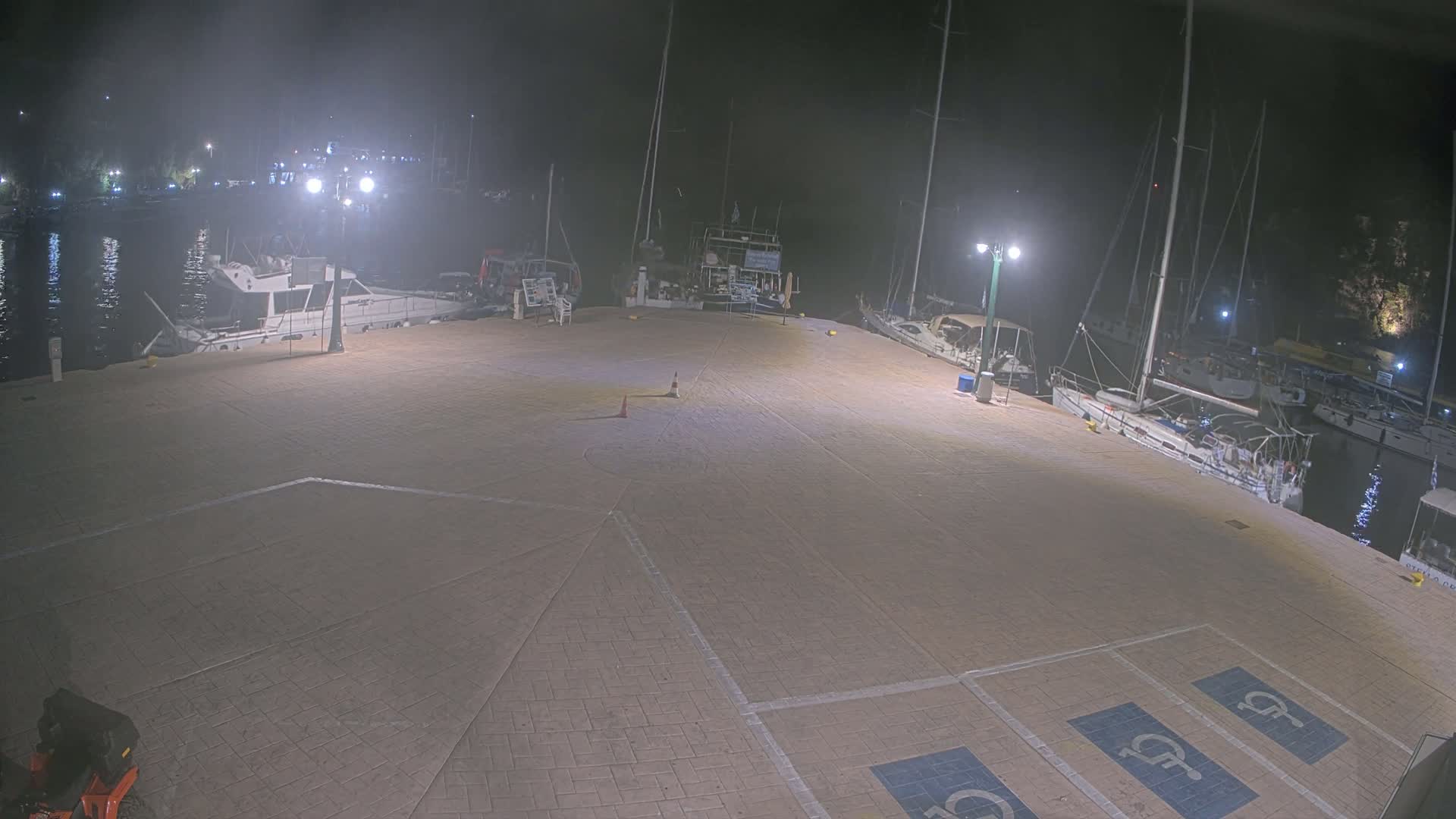 Patitiri, Alonnisos Marine Live Cam - Pattiri, Alonnisos, Sporades, Thessaly & Central Greece (Thessalía), Greece