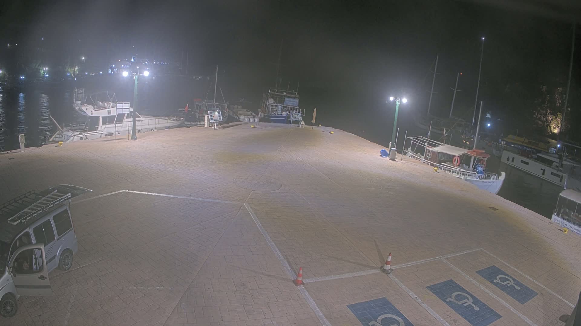 Patitiri, Alonnisos Marine Live Cam - Pattiri, Alonnisos, Sporades, Thessaly & Central Greece (Thessalía), Greece