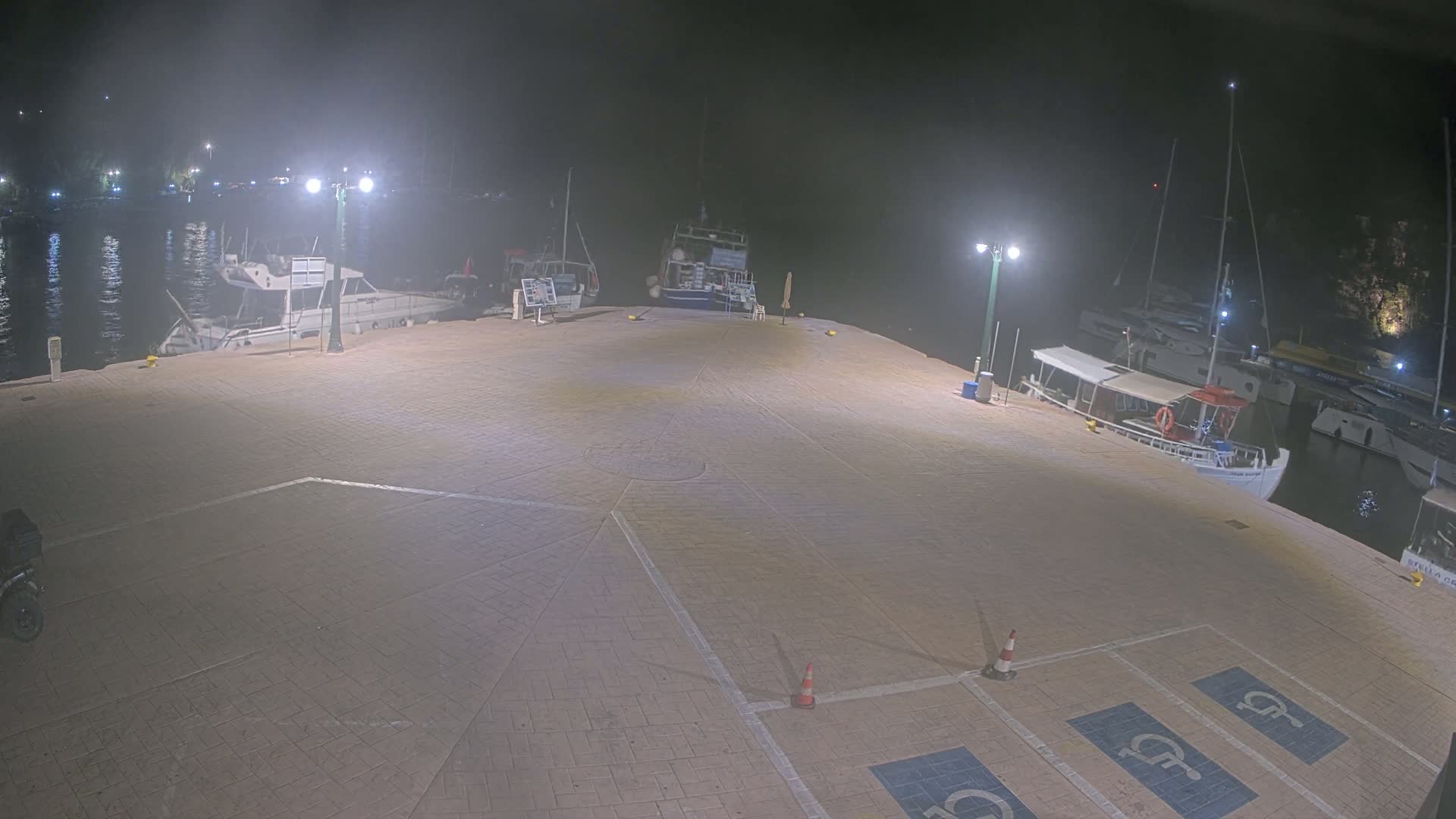 Patitiri, Alonnisos Marine Live Cam - Pattiri, Alonnisos, Sporades, Thessaly & Central Greece (Thessalía), Greece