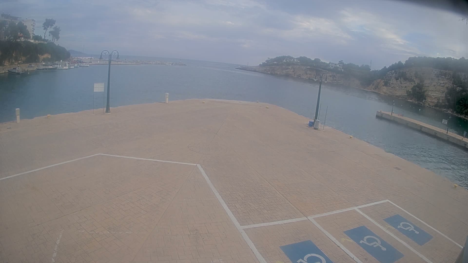 Patitiri, Alonnisos Marine Live Cam - Pattiri, Alonnisos, Sporades, Thessaly & Central Greece (Thessalía), Greece