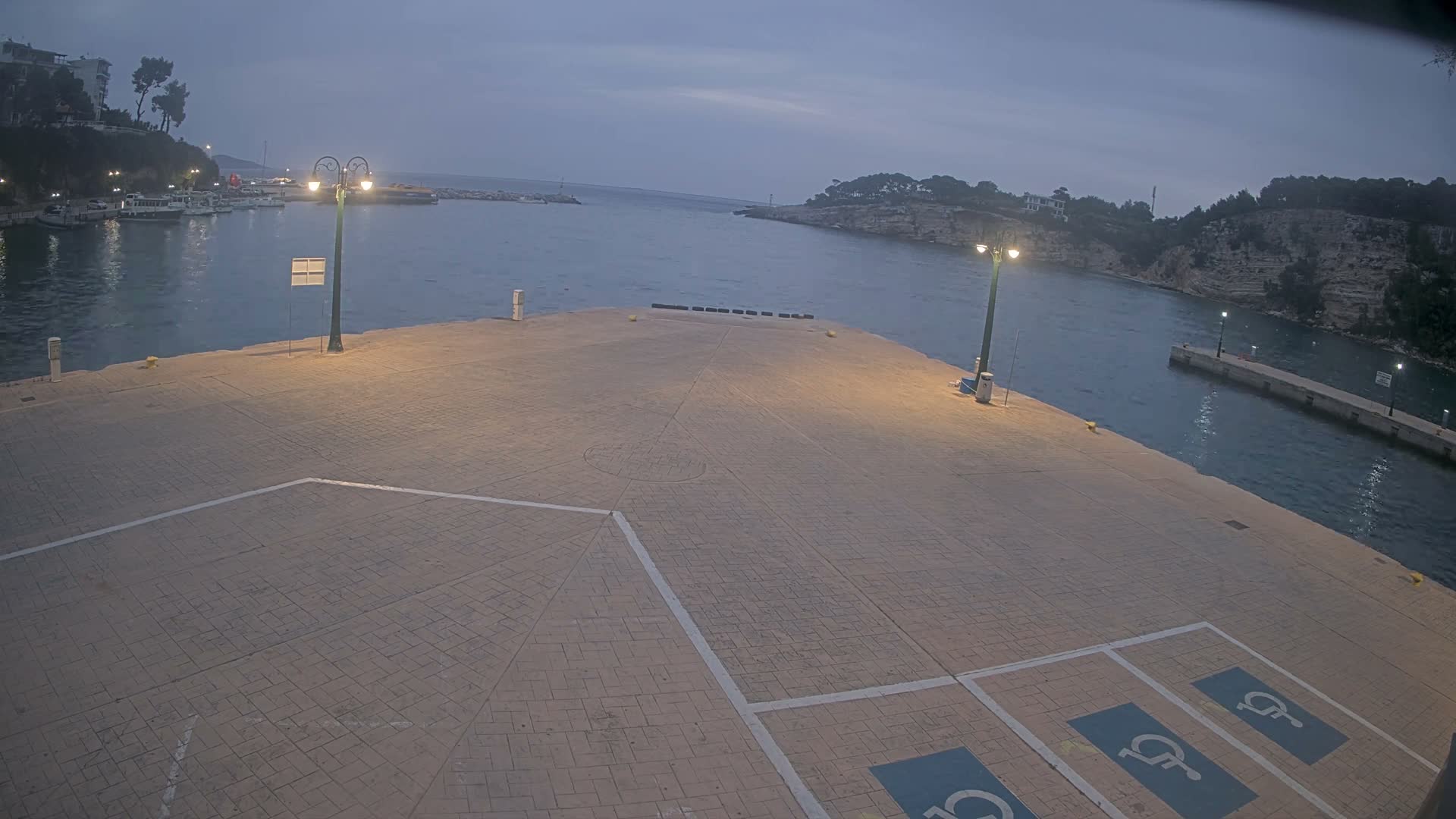 Patitiri, Alonnisos Marine Live Cam - Pattiri, Alonnisos, Sporades, Thessaly & Central Greece (Thessalía), Greece