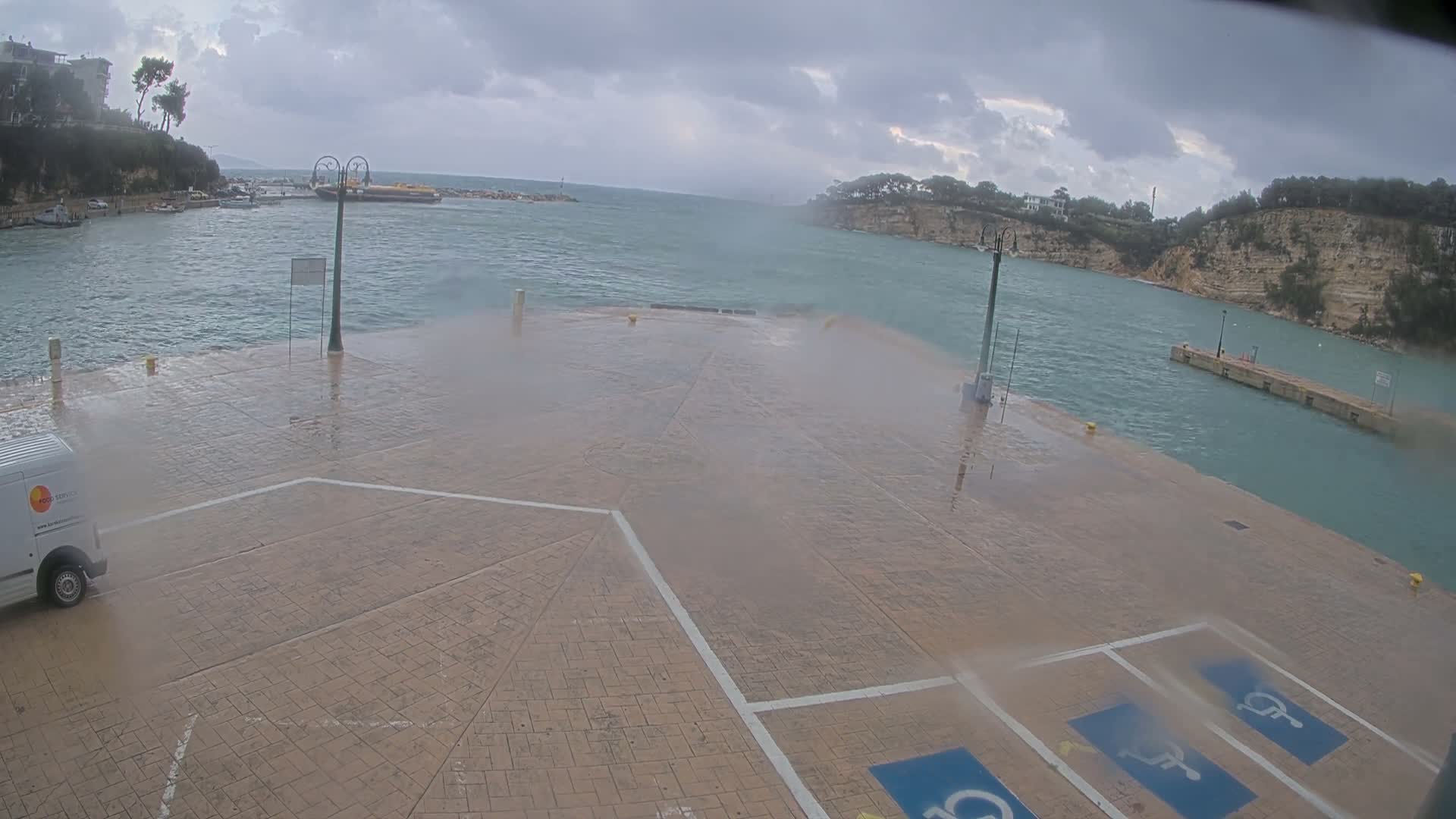 Patitiri, Alonnisos Marine Live Cam - Pattiri, Alonnisos, Sporades, Thessaly & Central Greece (Thessalía), Greece