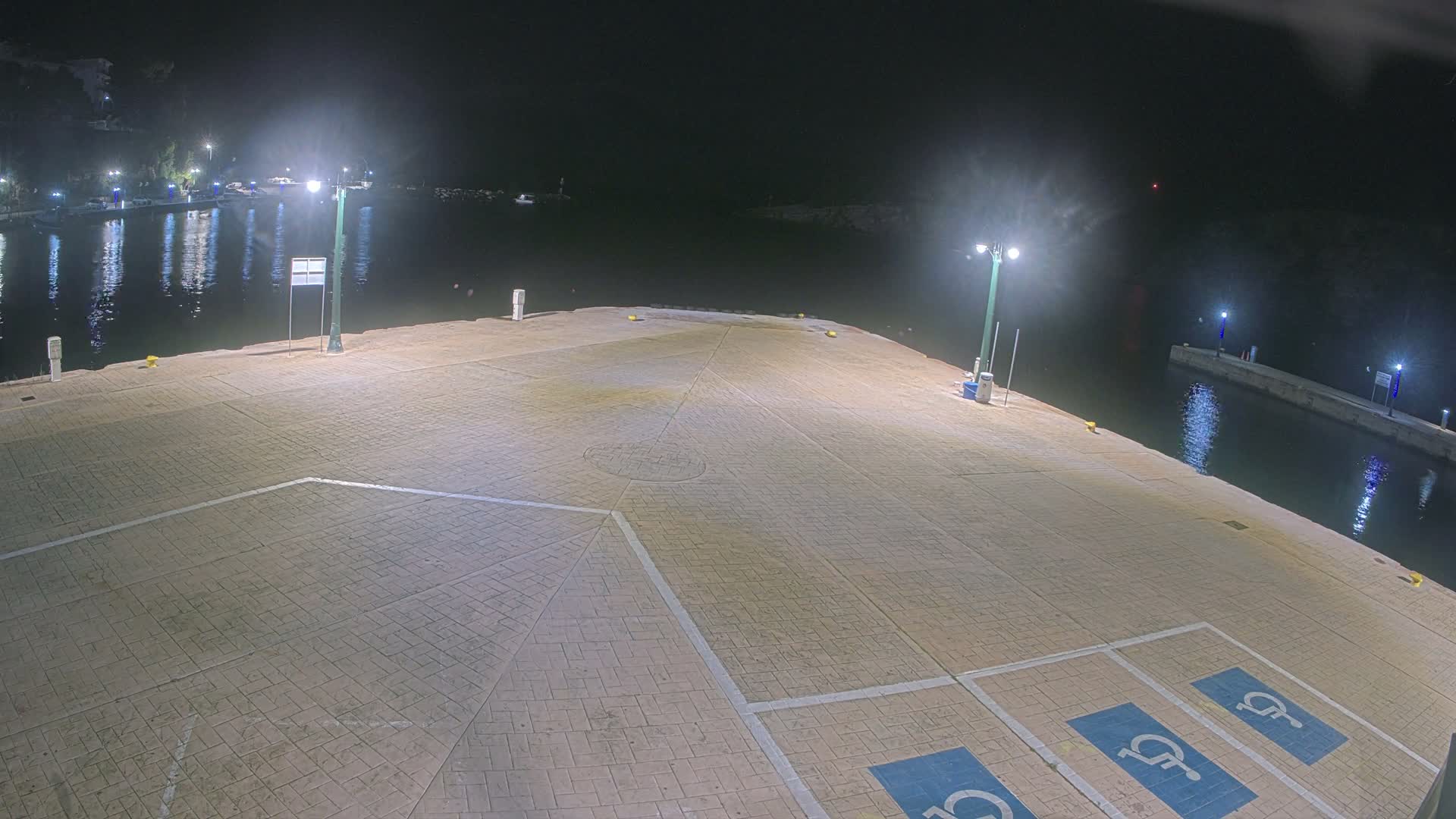 Patitiri, Alonnisos Marine Live Cam - Pattiri, Alonnisos, Sporades, Thessaly & Central Greece (Thessalía), Greece