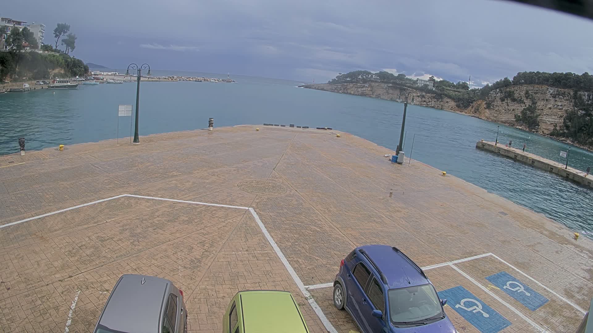 Patitiri, Alonnisos Marine Live Cam - Pattiri, Alonnisos, Sporades, Thessaly & Central Greece (Thessalía), Greece
