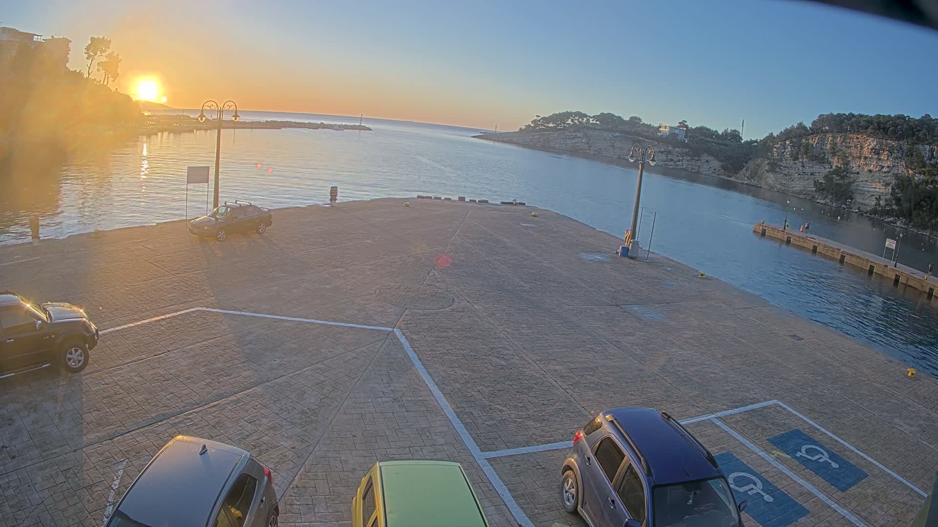 Patitiri, Alonnisos Marine Live Cam - Pattiri, Alonnisos, Sporades, Thessaly & Central Greece (Thessalía), Greece