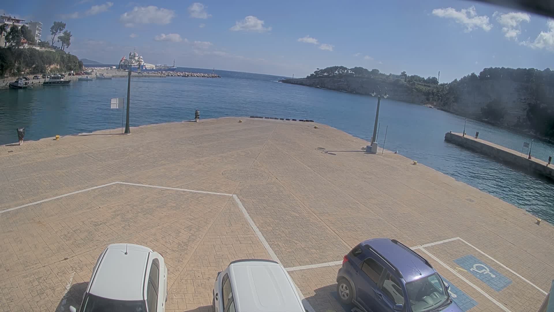 Patitiri, Alonnisos Marine Live Cam - Pattiri, Alonnisos, Sporades, Thessaly & Central Greece (Thessalía), Greece