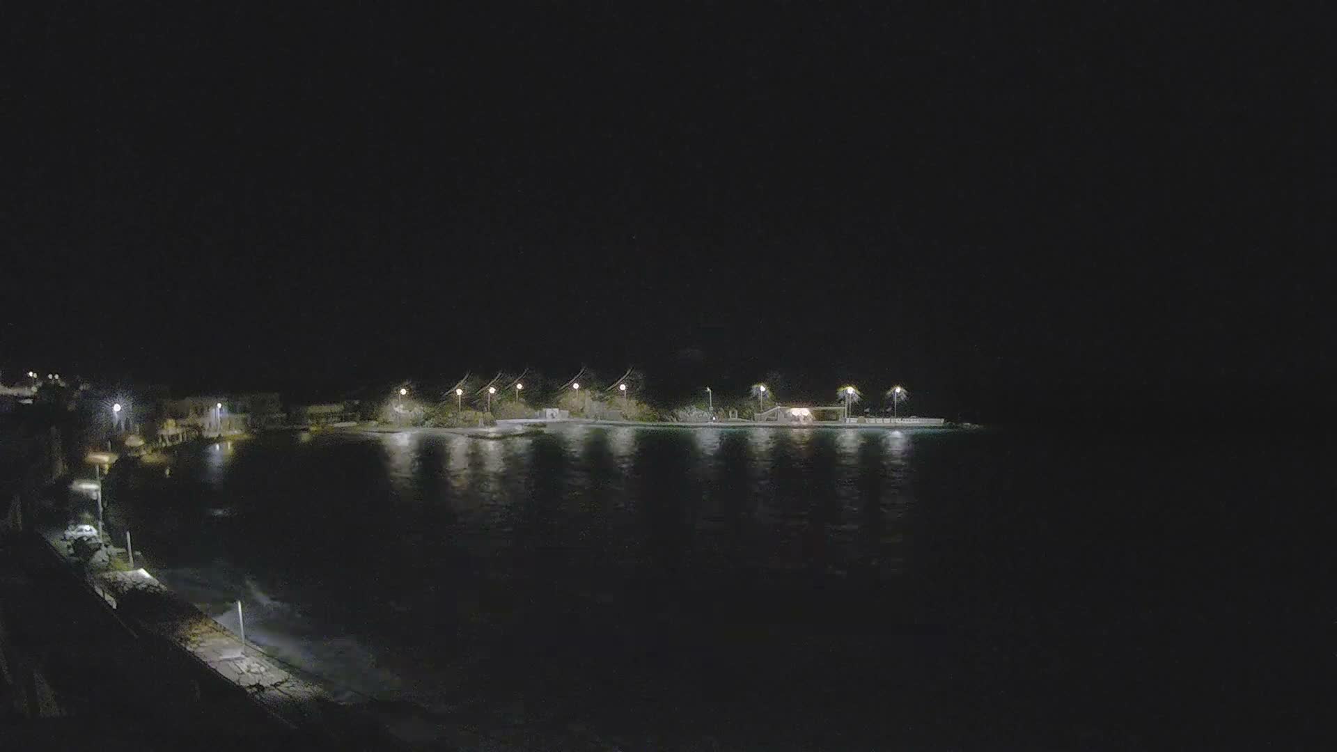 Kythira Island, Kapsali  Village & Paralia Kapsali Beach Live Cam - Kapsali, Kythira, Islands (Níson), Attica (Attikí), Greece