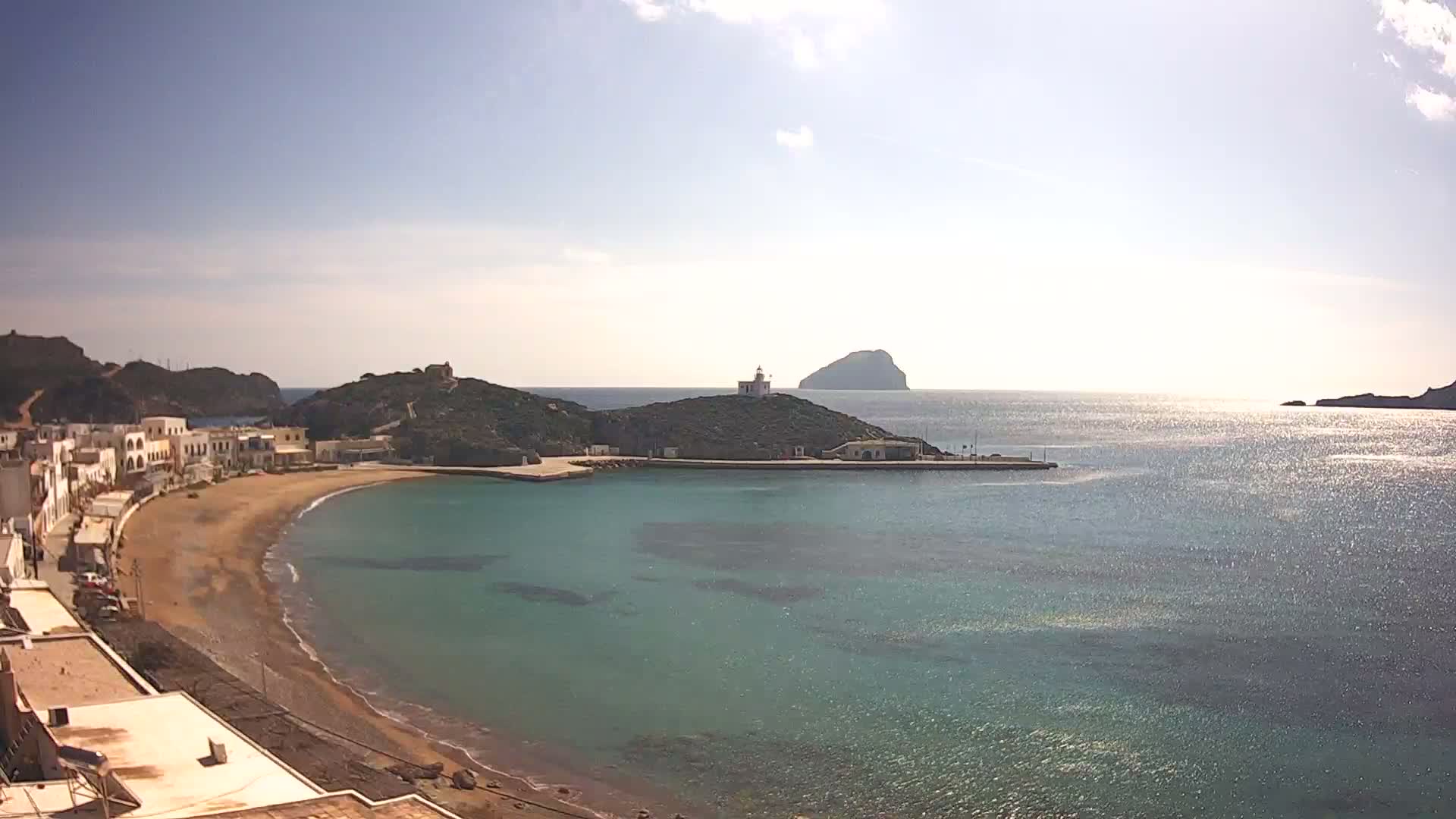 Kythira Island, Kapsali  Village & Paralia Kapsali Beach Live Cam - Kapsali, Kythira, Islands (Níson), Attica (Attikí), Greece