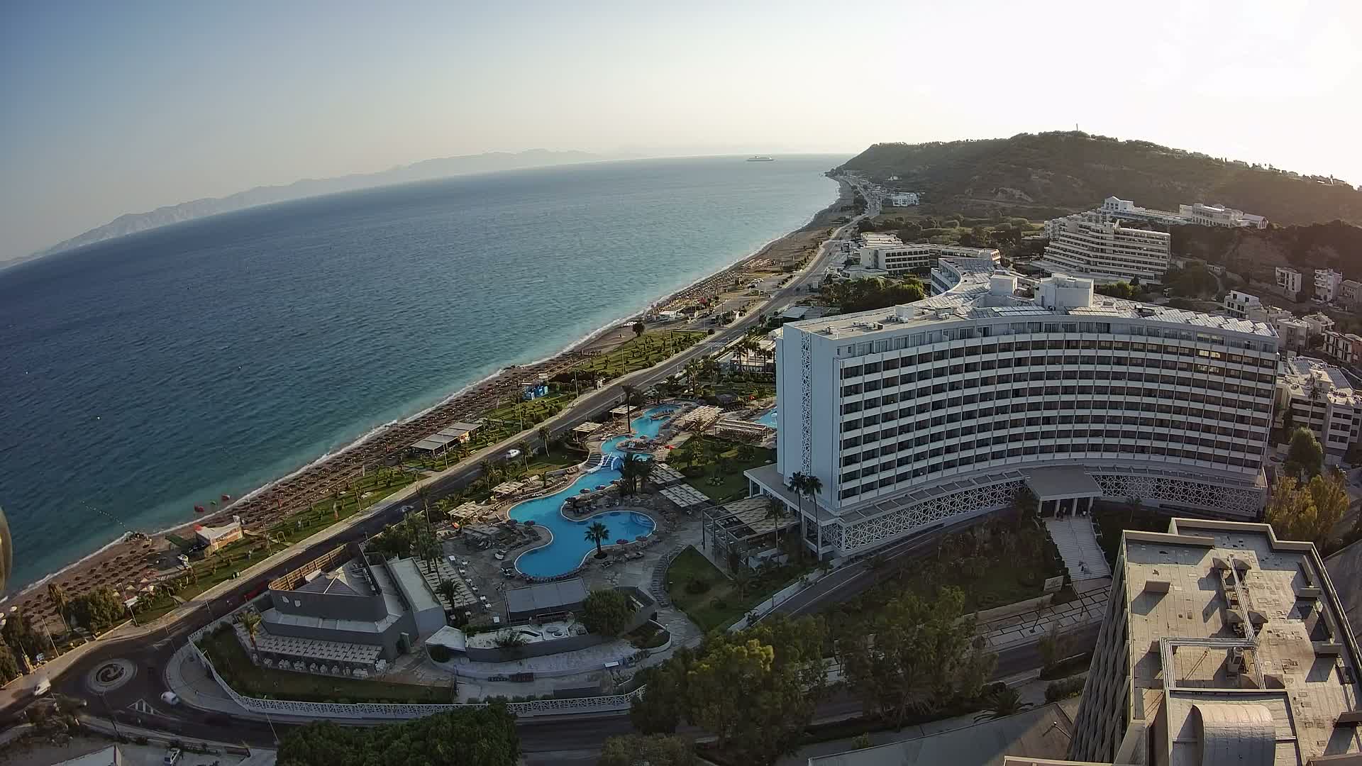 Rhodes, Paralia Ixia Beach Live Cam - Ialysos, Rhodes (Ródos), Dodacanese, South Aegean (Periféreia Notíou Aigaíou), Greece